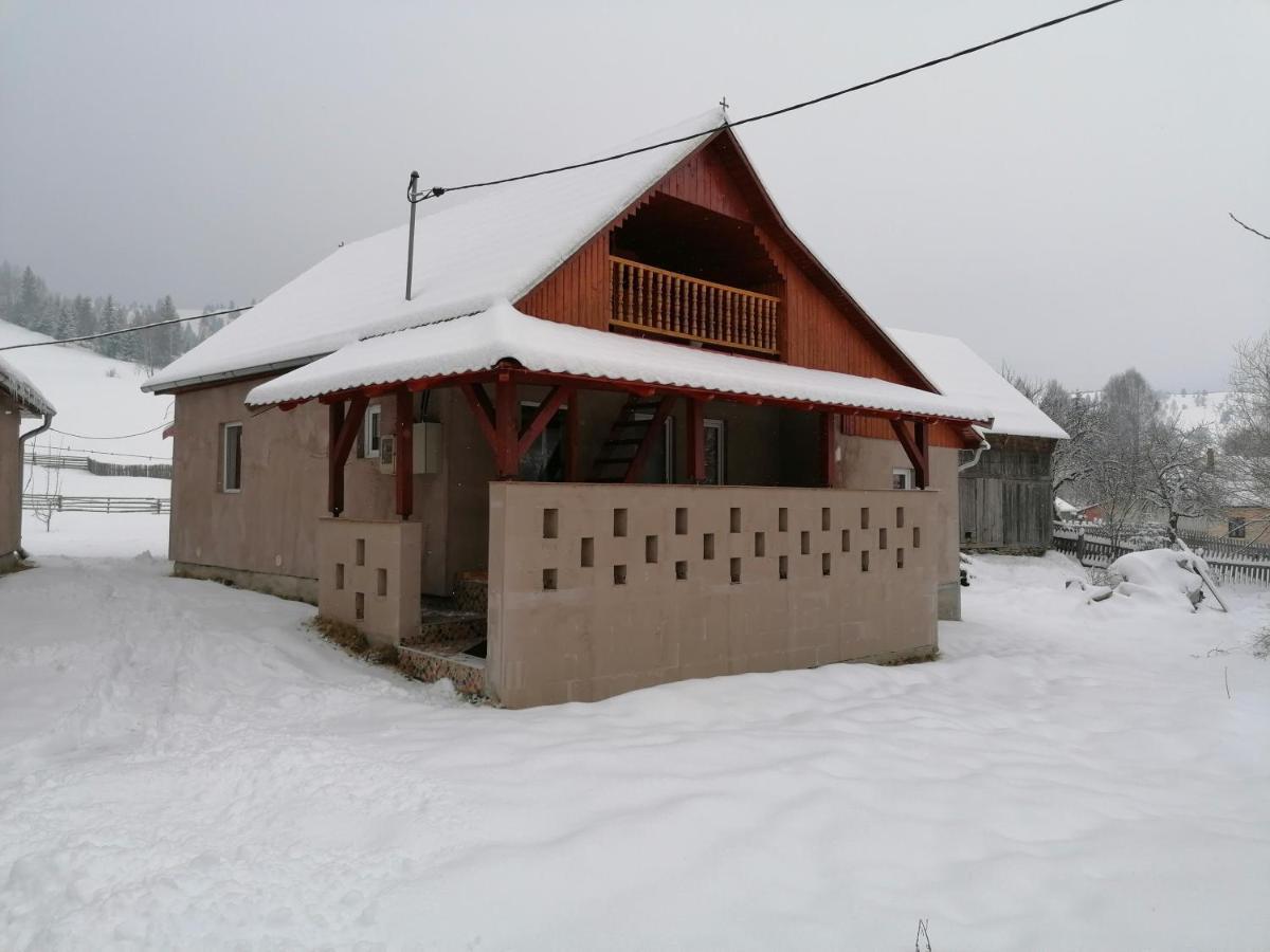 Ugralet Apartment Lunca de Sus Exterior photo